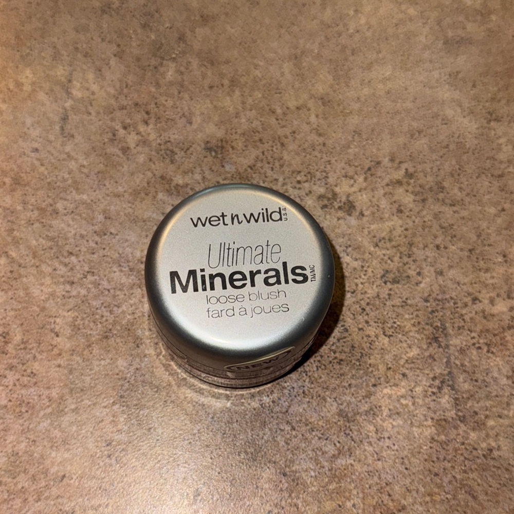 Wet n‎ Wild Ultimate Minerals Loose Blush 165 barely peach